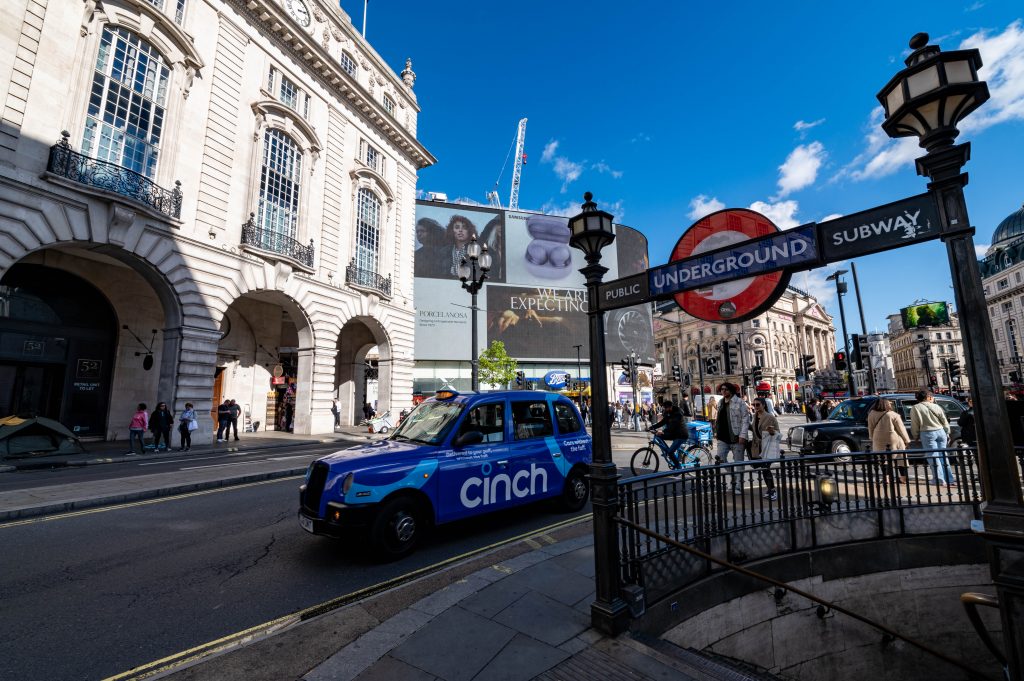 Piccadilly Circus