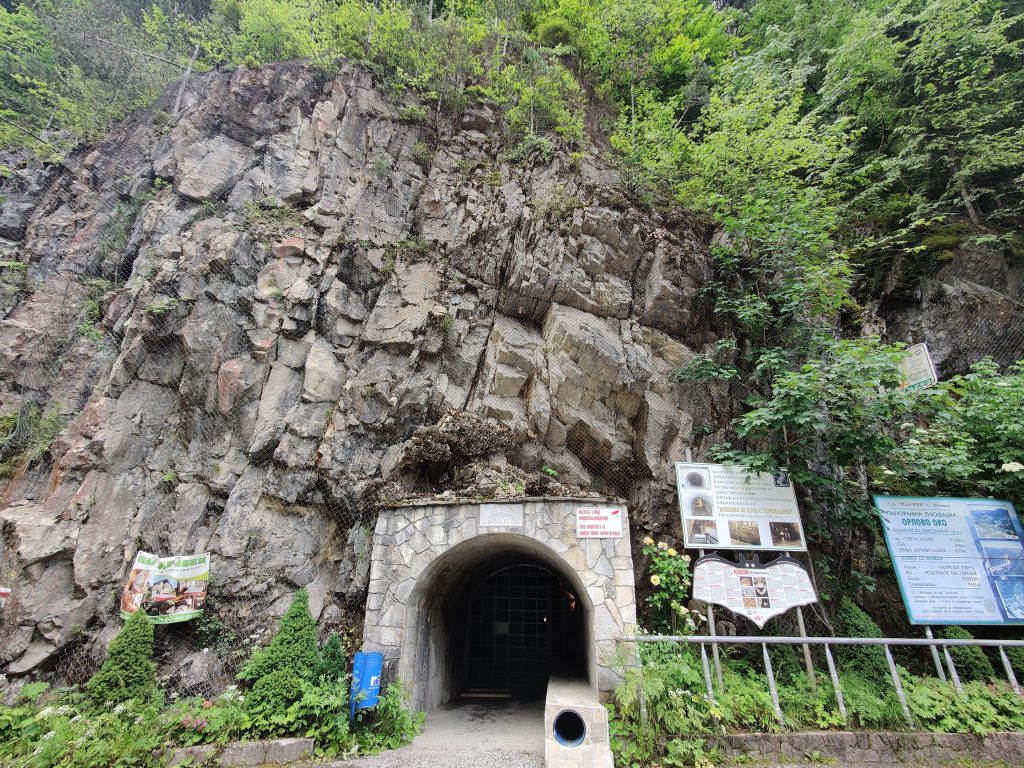 Jagodinska Cave Rodopy