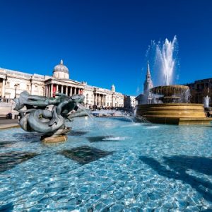 Londyn Trafalgar Square small