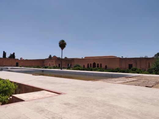 Główny plac w pałacu Badi