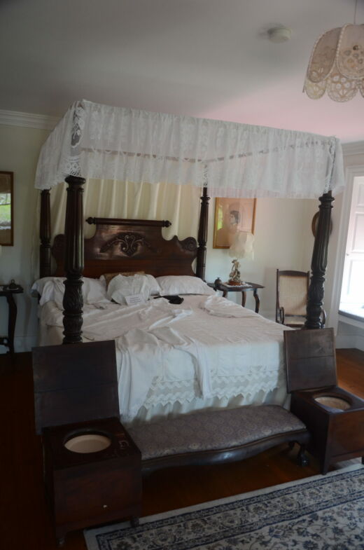 Sypialnia w plantacji Sunbury