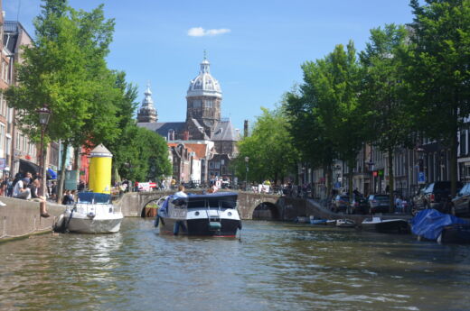 Amsterdam z łódki 13