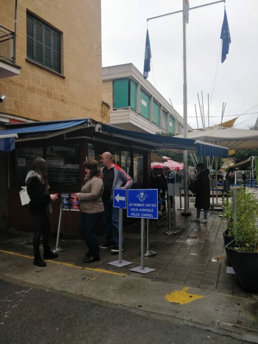 Nikozja przejście graniczne