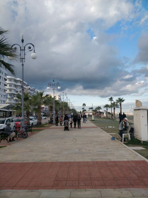 Promenada w Larnace