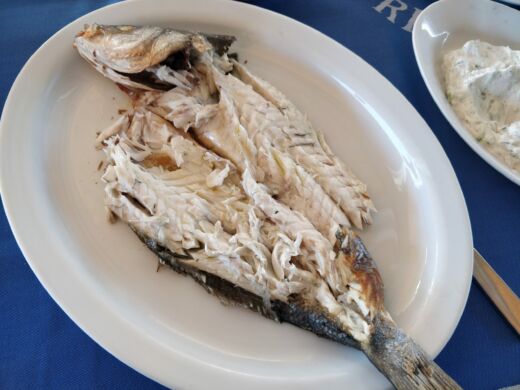Swieża ryba Cypr