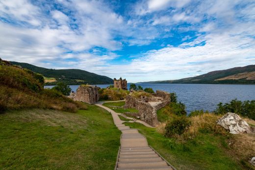 Zamek Urquhart Loch Ness