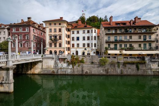 Cankarjevo nabrežje Ljubljana